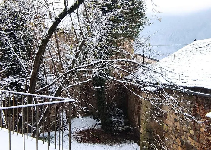 Grande Maison Jardin Cours Centre Florac
